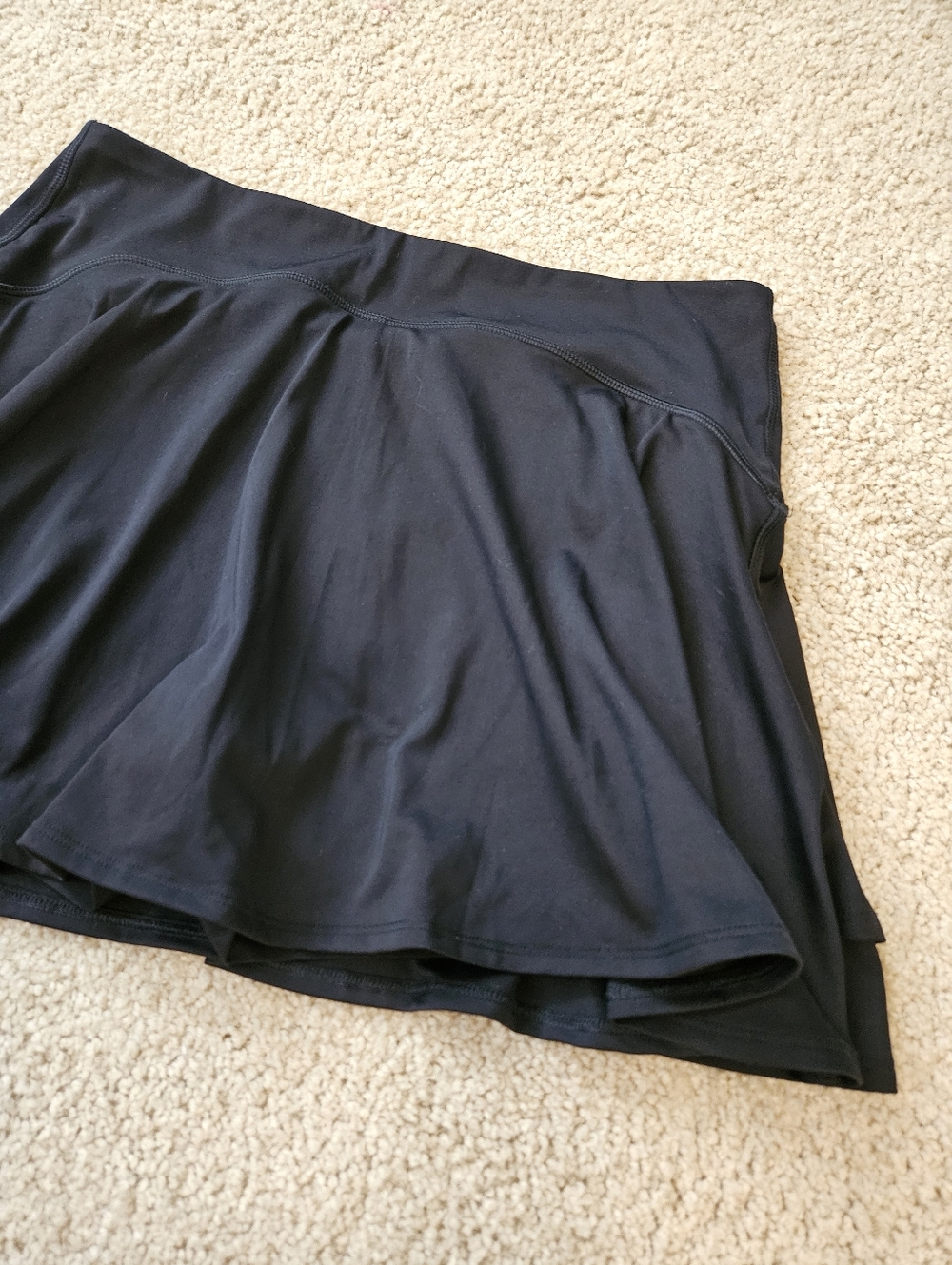 Old Navy Active Extra High Rise Black Athletic Skirt with Built-In Shorts Large - Picture 6 of 8